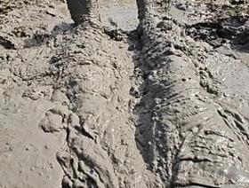 Mudding in County Park Lakebed 2