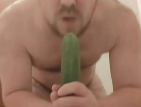 Gay from Russia fucks his fat ass on camera in close-up, spreads his buttocks and sucks cock after ass!
