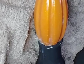 Removing Super Deep Anal Plug after 20 Minutes
